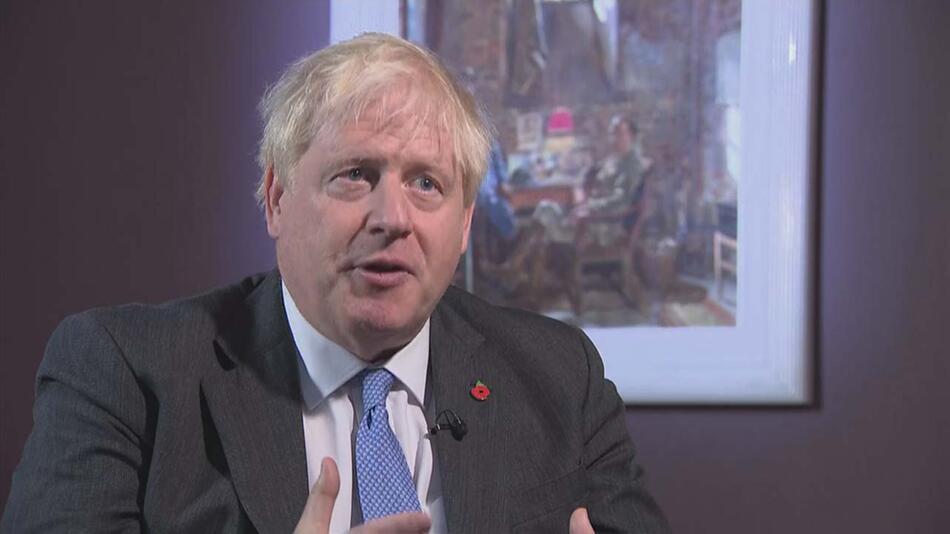 Großbritanniens Ex-Premierminister Boris Johnson im Interview bei Sky News