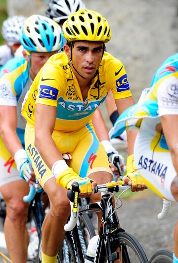 Der Tour-Führende Alberto Contador auf der 17. Etappe von Pau auf den Col du Tourmalet