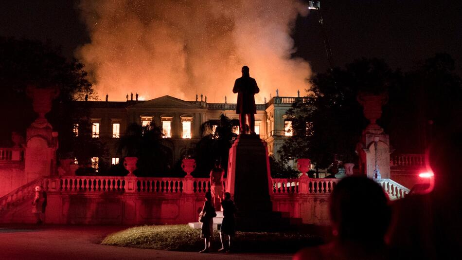 Großbrand Nationalmuseum in Rio