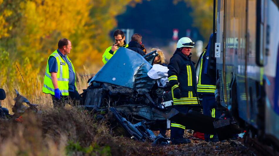 Bahnunfall mit zwei Toten in Brandenburg