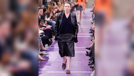Olivia Colman in Paris.