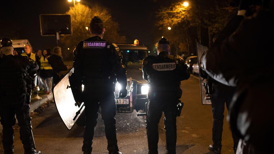 Protest gegen zu hohe Spritpreise in Frankreich