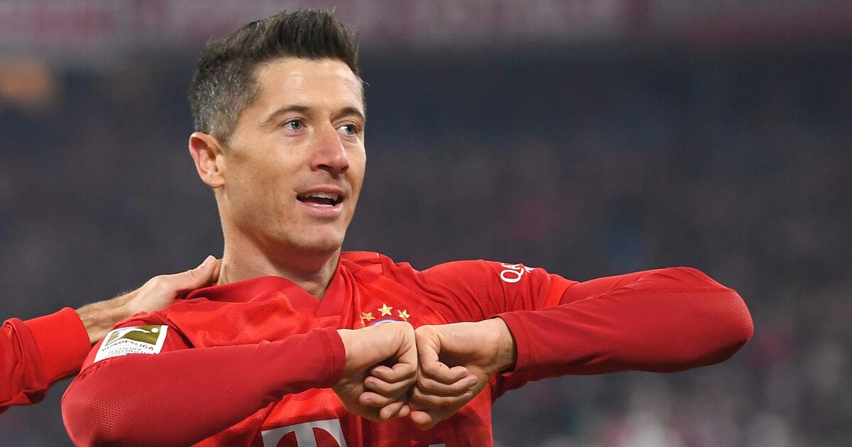 Bayern-Stürmer Lewandowski zum achten Mal Polens Fußballer ...