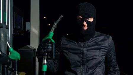 Gepanschter Sprit im Umlauf: Was ist dran an den Behauptungen?