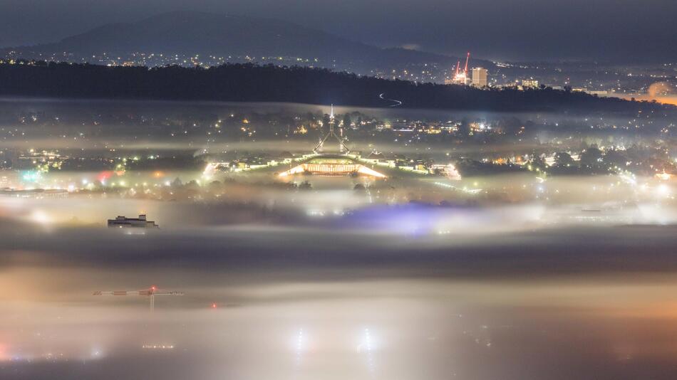 Canberra, Australien, Nebel, Parlament