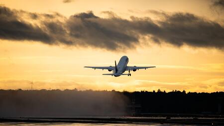 Fliegen ohne Furcht: Wie kann ich Flugangst überwinden?