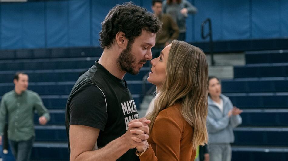 Everybody wants this: Adam Brody und Kristen Bell in "Nobody Wants This".