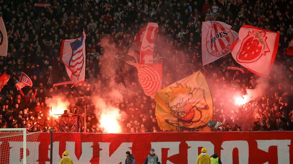 Fans von Roter Stern Belgrad