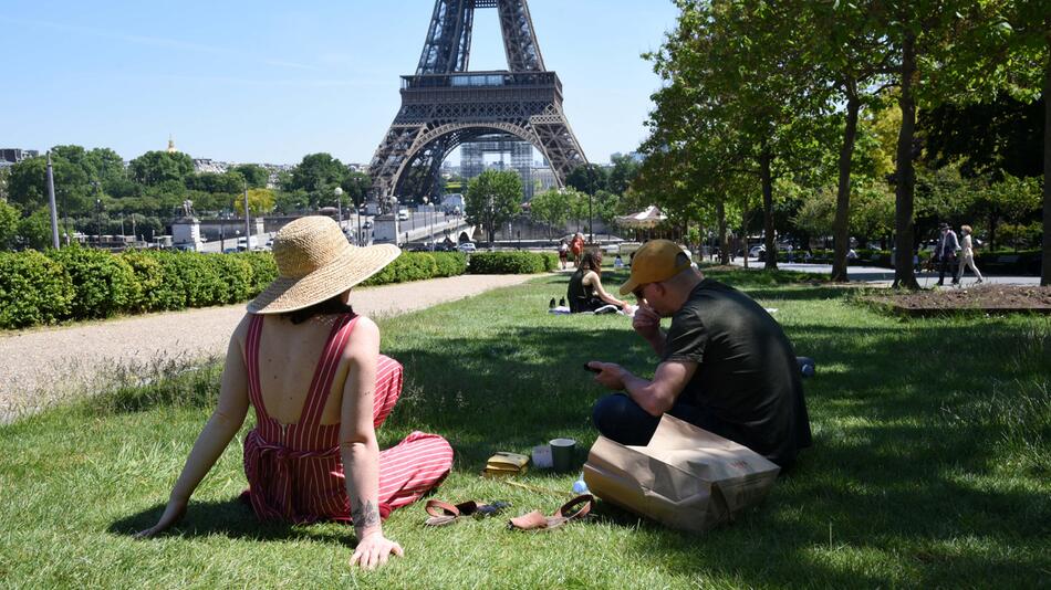 Paris, Frankreich, Eiffelturm, Sonne, Freizeit