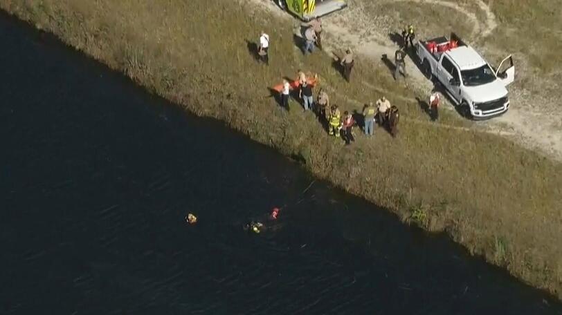 Rettungsaktion aus dem Kanal