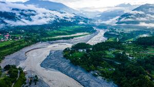 Sturzflut in  Nepal
