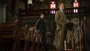 Daniel Craig spielt in allen drei Filmen der "Knives Out"-Reihe den Detektiv Benoit Blanc.