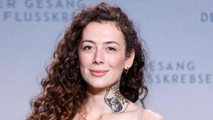 Leila Lowfire Steckbrief, Bilder und News 1&1
