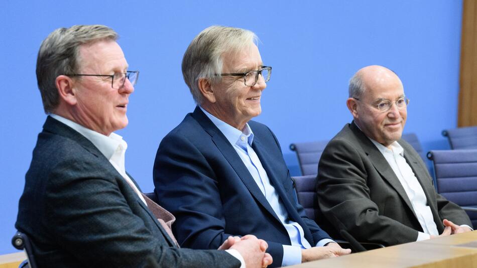 Pressekonferenz Die Linke zur Mission "Silberlocke“