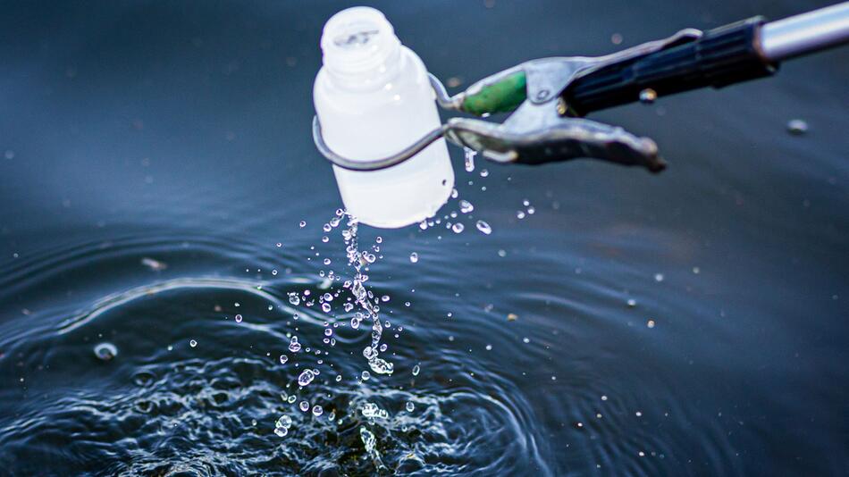 Überwachung der Wasserqualität