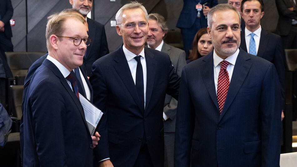 Nato-Außenministertreffen in Brüssel