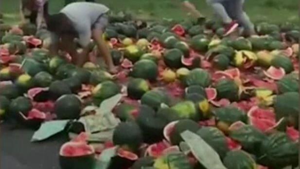 Wassermelonen auf der Straße