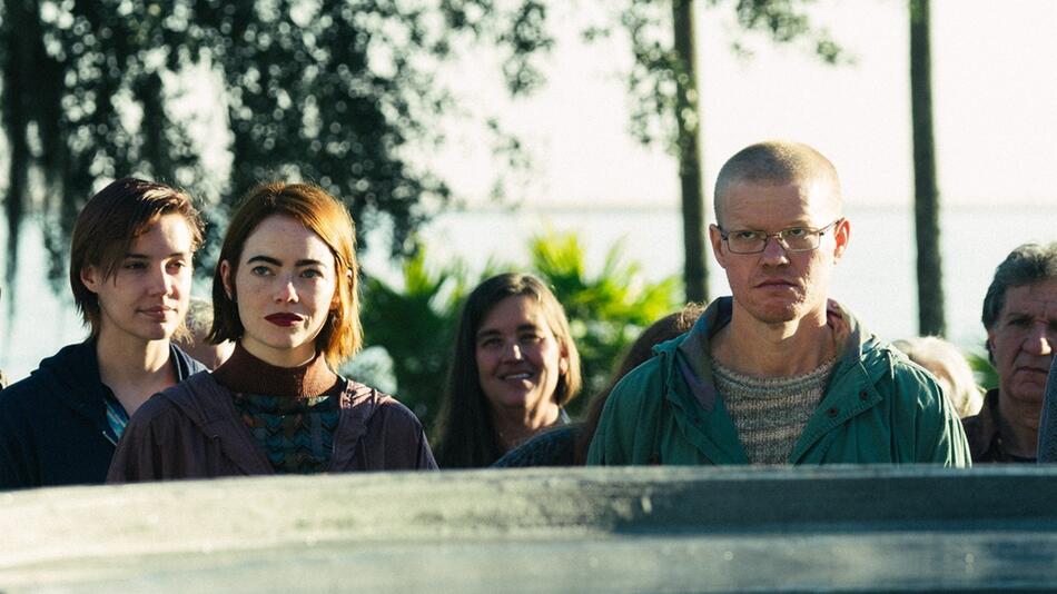 Emma Stone und Jesse Plemons spielen in "Kinds of Kindness" mehrere zentrale Rollen, hier als ...