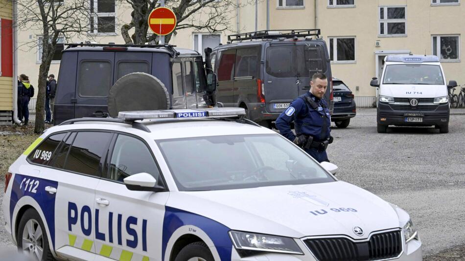 Schüsse an einer Schule in Vantaa in Finnland