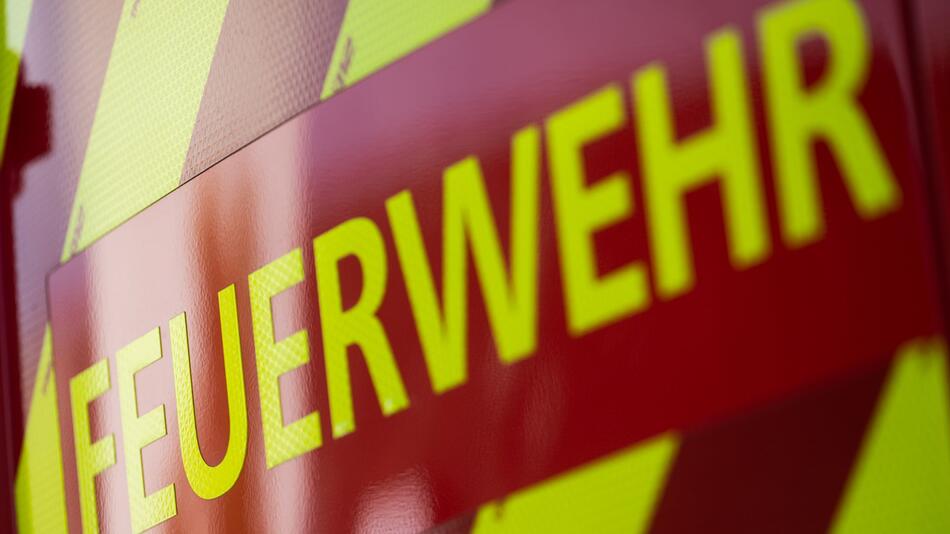 Feuerwehr Schriftzug