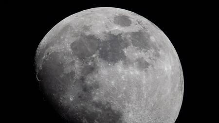 Teil von SpaceX-Rakete könnte ungeplant auf Mond aufschlagen