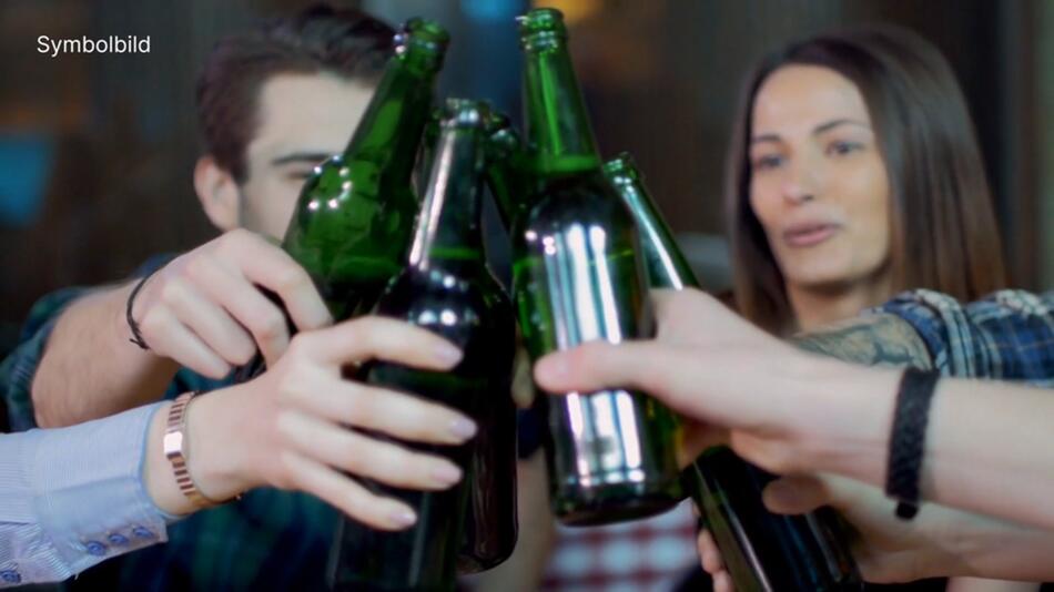 Bald ist jedes zehnte in Deutschland gebraute Bier alkoholfrei (Symbolbild)