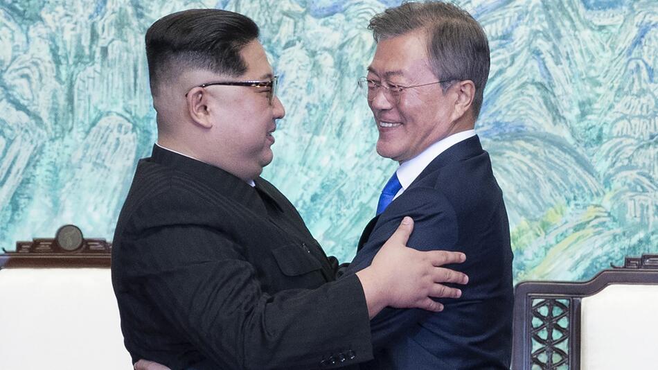 Historischer Korea-Gipfel: Moon empfängt Kim