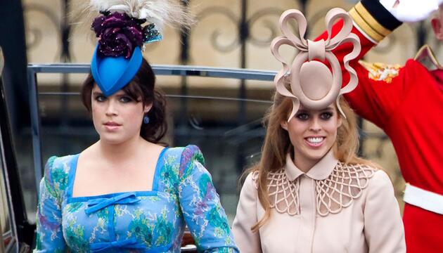 Die britischen Prinzessinnen Eugenie (links) und Beatrice