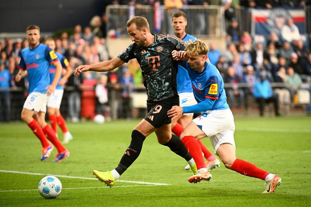 Holstein Kiel - Bayern München