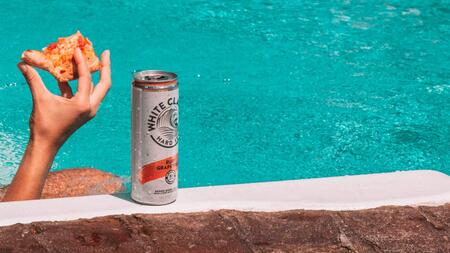 Ins Freibad mit eigenen Snacks und Getränken: Darf man das?