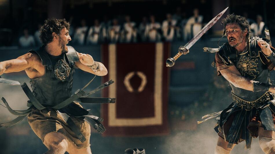 Paul Mescal (li.) als Lucius und Pedro Pascal als Marcus Acacius in "Gladiator II".