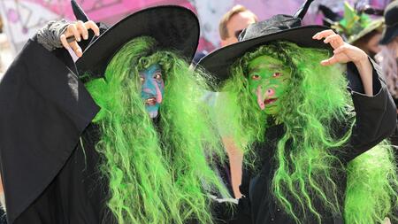 Tausende feiern im Harz die Walpurgisnacht