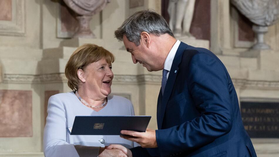 Bayerischer Verdienstorden für Altbundeskanzlerin Merkel
