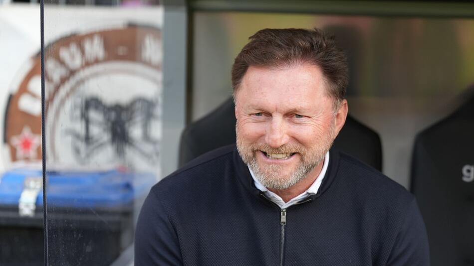 Trainer Ralph Hasenhüttl vom VfL Wolfsburg