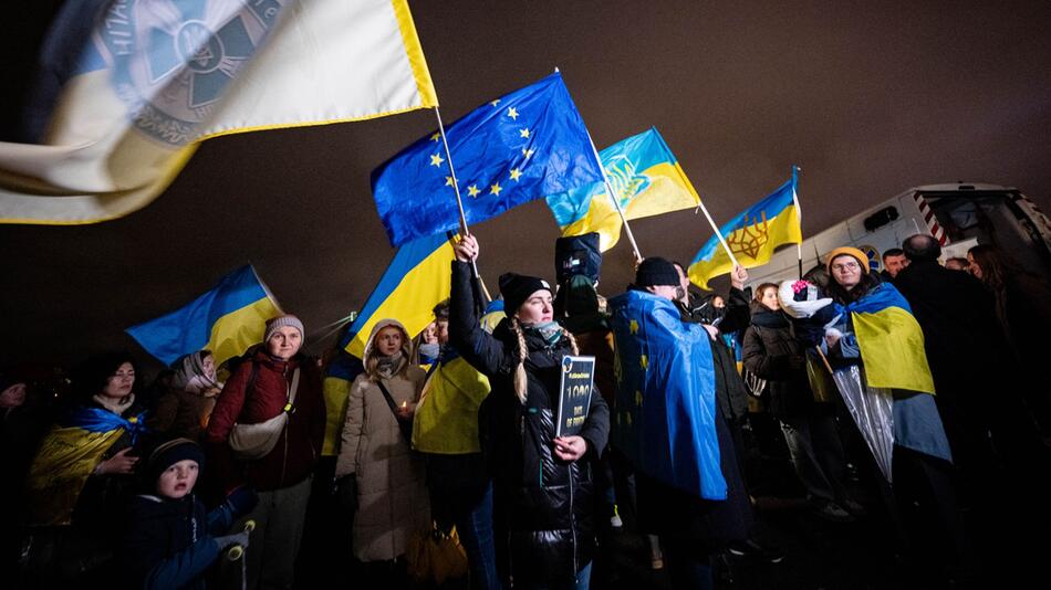 Solidaritätsdemonstration zu "1000 Tage russische Vollinvasion"