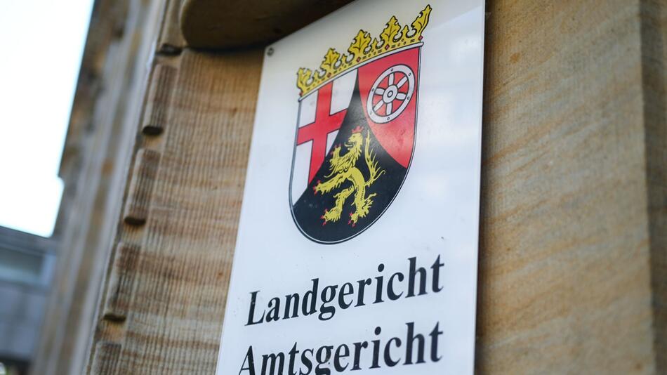 Prozess um schweren sexuellen Missbrauch eines Säuglings in Mainz