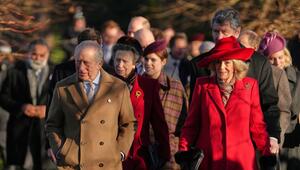 Britische Royals besuchen Weihnachtsgottesdienst