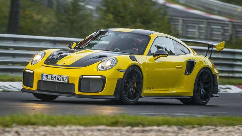 Porsche 911 GT2 RS