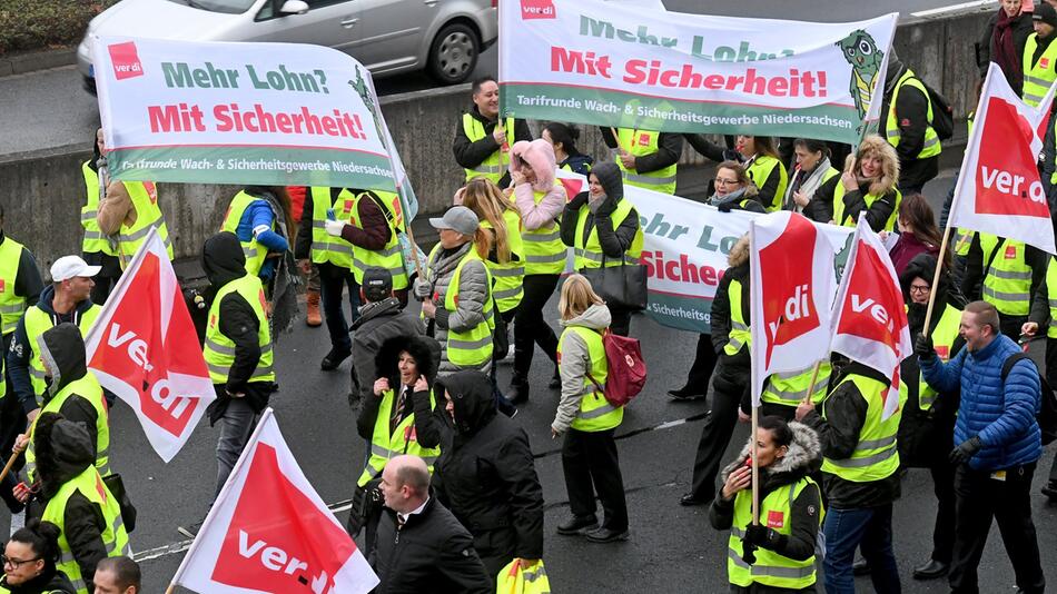 Warnstreik des Sicherheitspersonals am Flughafen Hannover