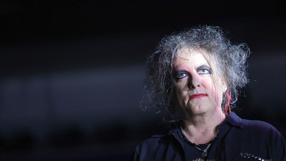 The Cure begeistern Fans mit erstem Studioalbum seit 16 Jahren