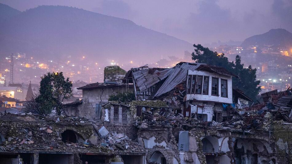 Eingestürzte Gebäude in der Türkei