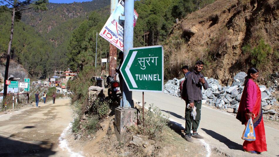 Tunneleinsturz in Indien