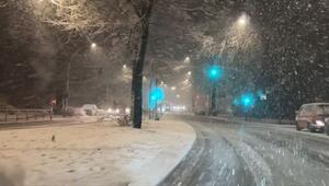 Nach Sturmflut im Norden: Schnee sorgt für Glätte-Unfälle