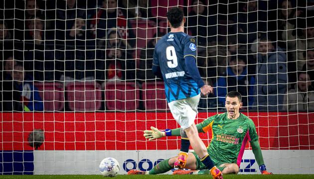 Jizz Hornkamp verwandelt seinen Elfmeter eiskalt.