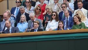 Prinz William, Prinz George, Prinzessin Charlotte und Prinzessin Kate in der Royal Box beim ...