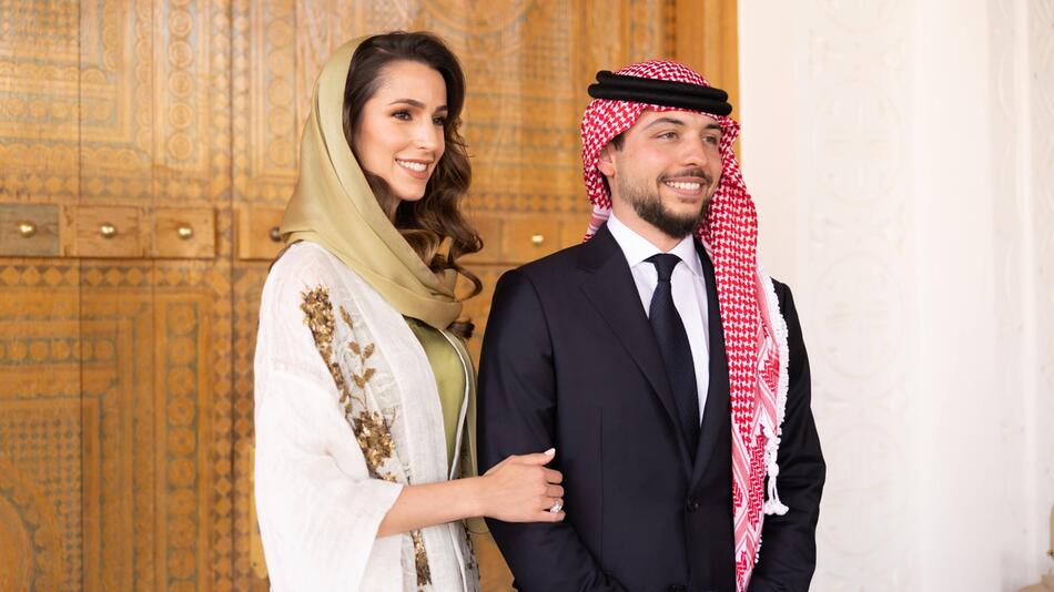 Kronprinz Hussein von Jordanien und Rajwa Al-Saif