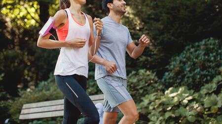 Jogger-Schienbein: Was tun bei Schmerzen nach dem Laufen?