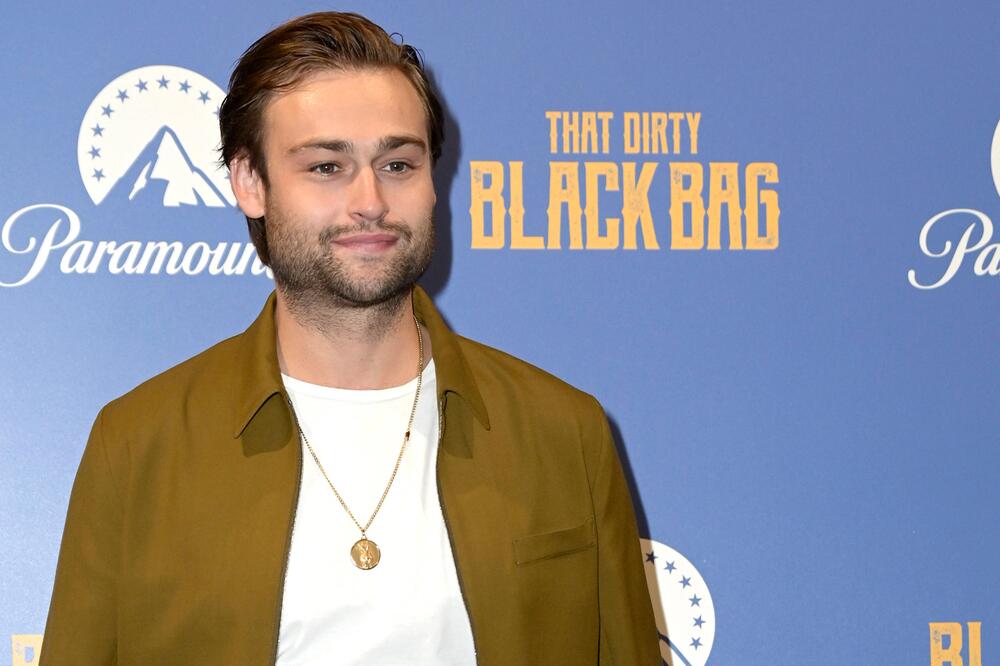 Douglas Booth