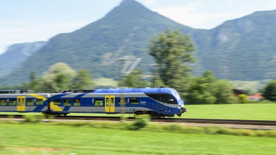 Regionalzug in Oberbayern