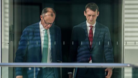 Kanzler und Büroleiter